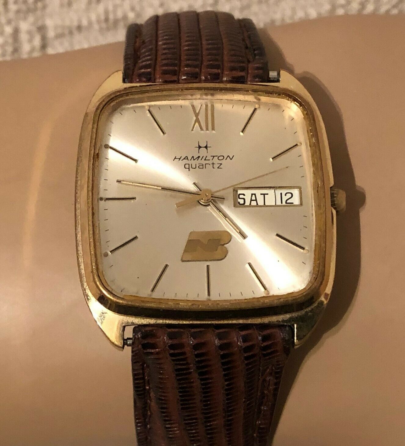 Vintage Men's Hamilton Watch - Time/Date/ Square / Gold Tone