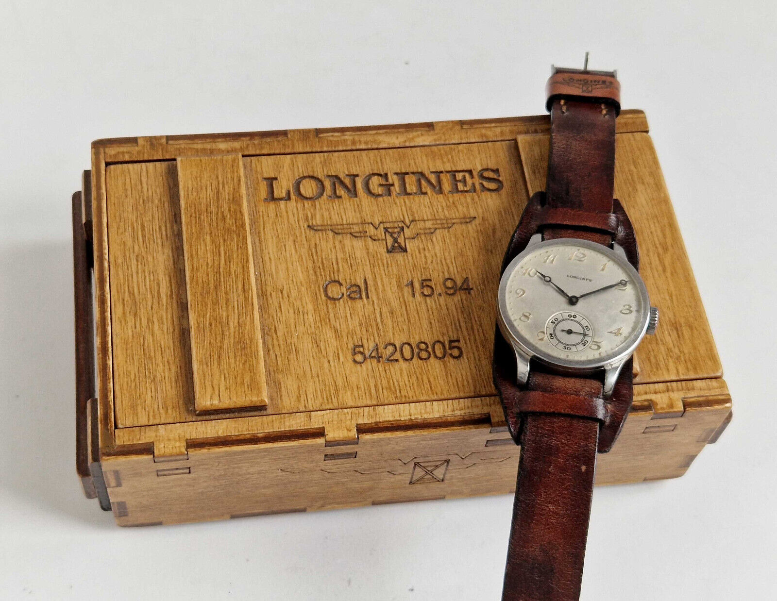 LONGINES cal 15.94 military WWII watch Made for Zipper Poland in