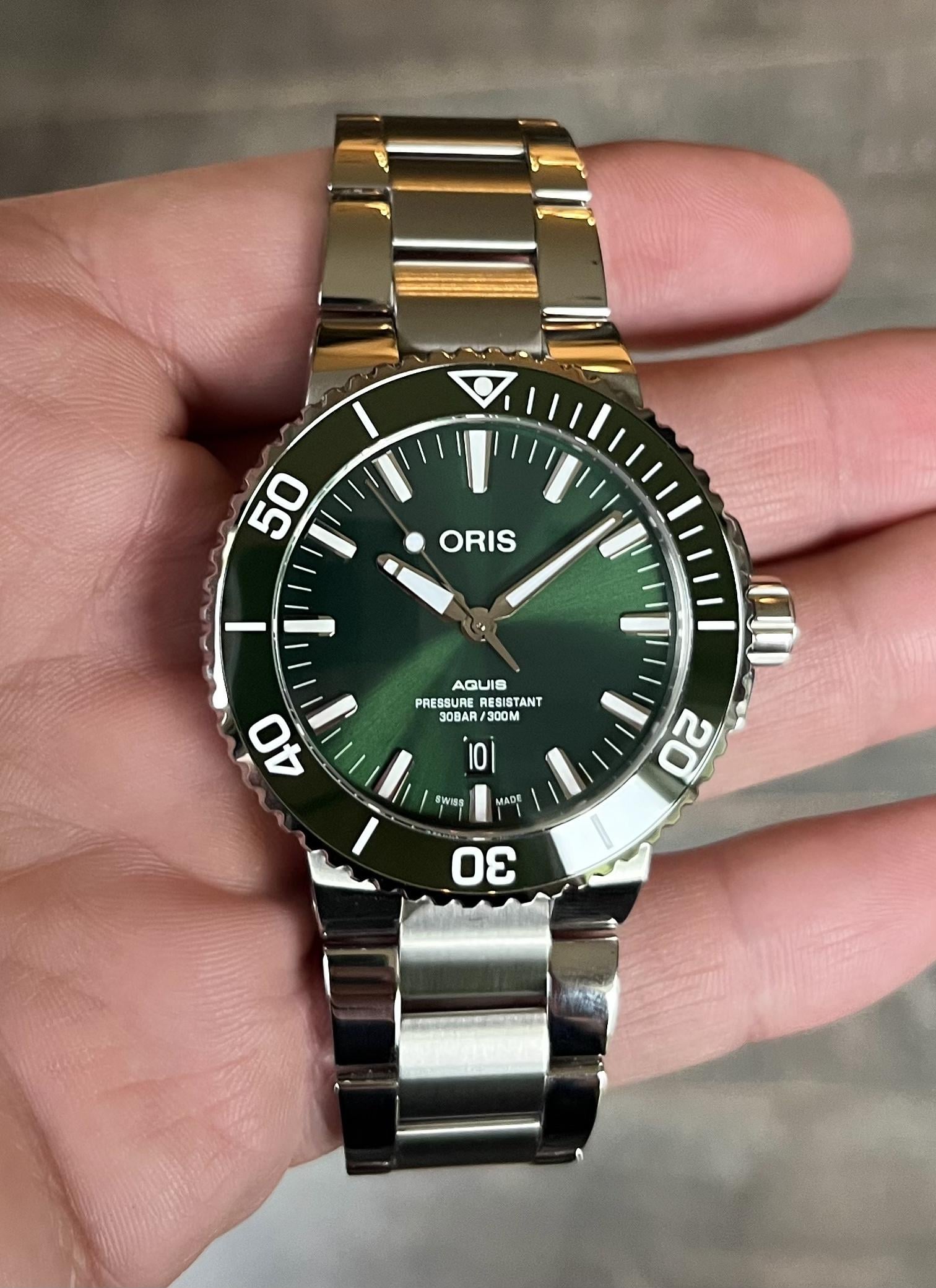 WTS Oris Aquis Hulk 43.5mm WatchCharts