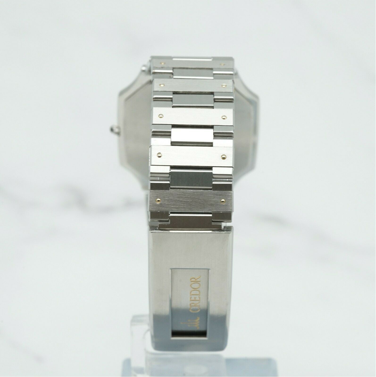 Seiko Credor 9300-5070 Men's Ultra Thin Quartz Dress Watch