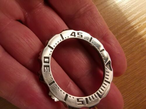 SEIKO MONSTER ROTATING BEZEL PART NO 8601 5739 GEN SKX779 SKX781