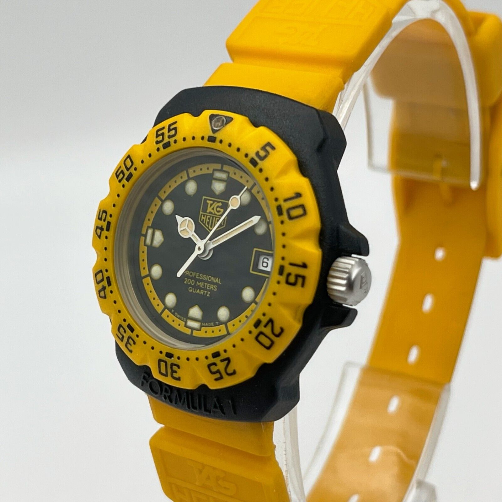 TAG Heuer Formula 1 Professional 28mm Women
