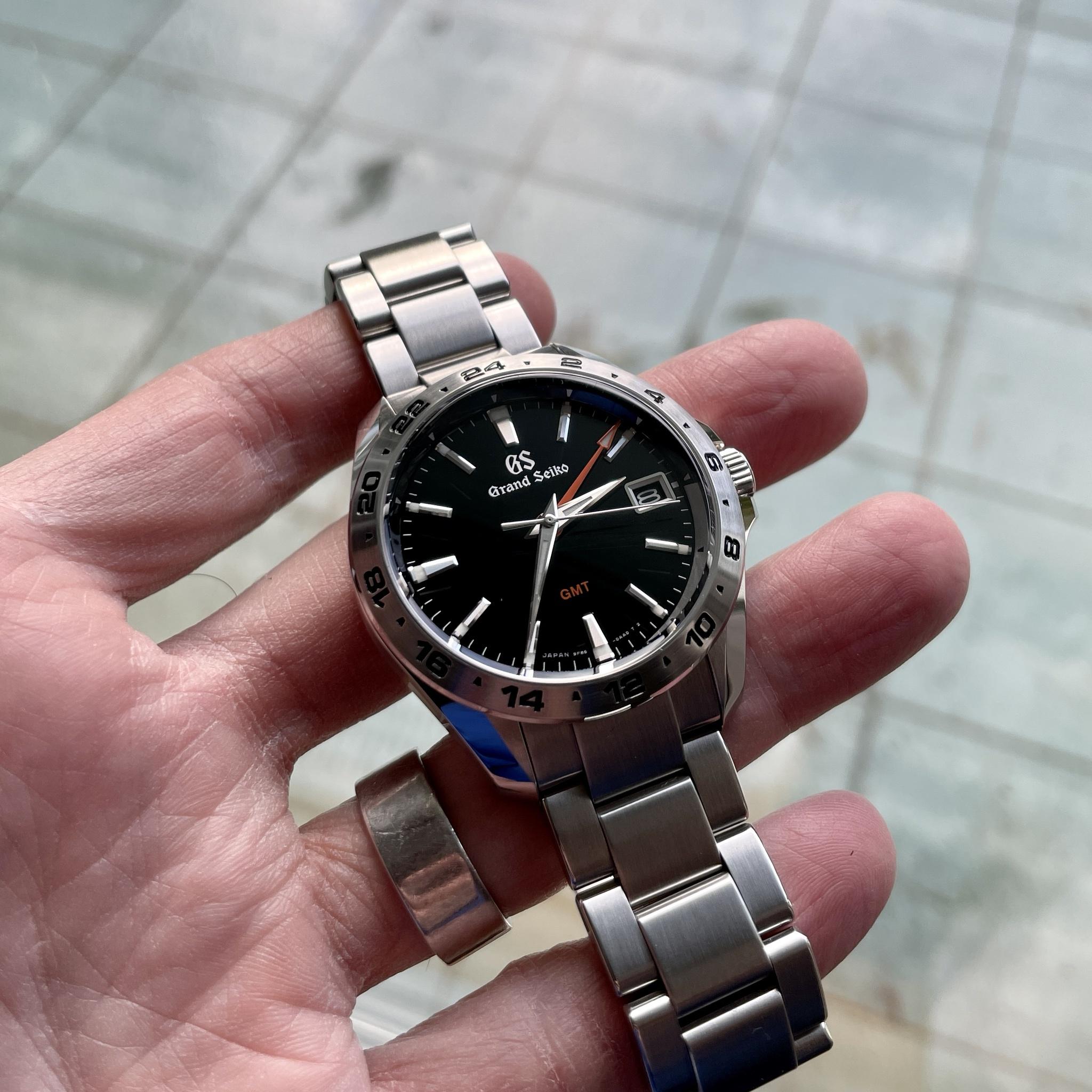 2,500 USD] For Sale: Grand Seiko SBGN003 39mm 9F Quartz GMT, Full Set, AD  Purchased - Mint! | WatchCharts