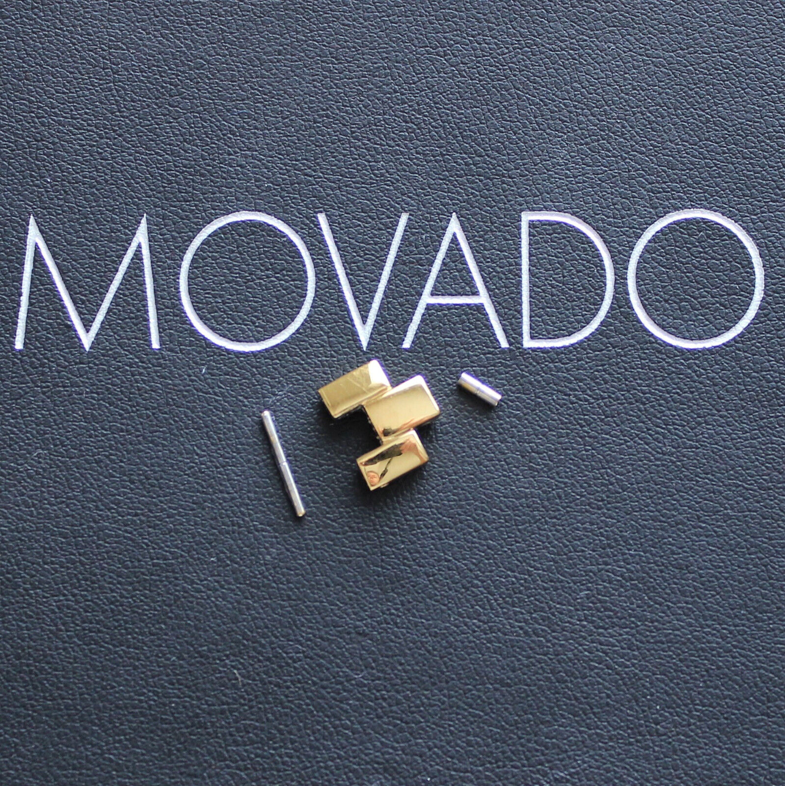 Movado discount amorosa gold