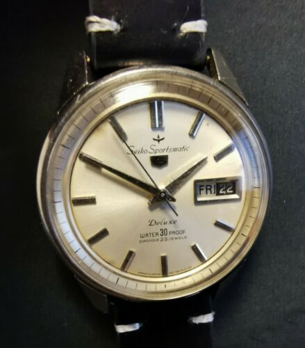 Seiko sportsmatic deluxe hot sale 23 jewels