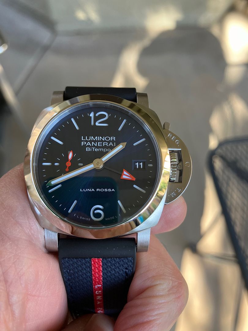 FS Panerai PAM01404 Luminor Quaranta Bi Tempo Luna Rossa