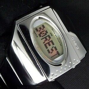 Vintage CASIO TOMATO UFO DATA MEMORY ME-100 1672 DIGITAL WATCH