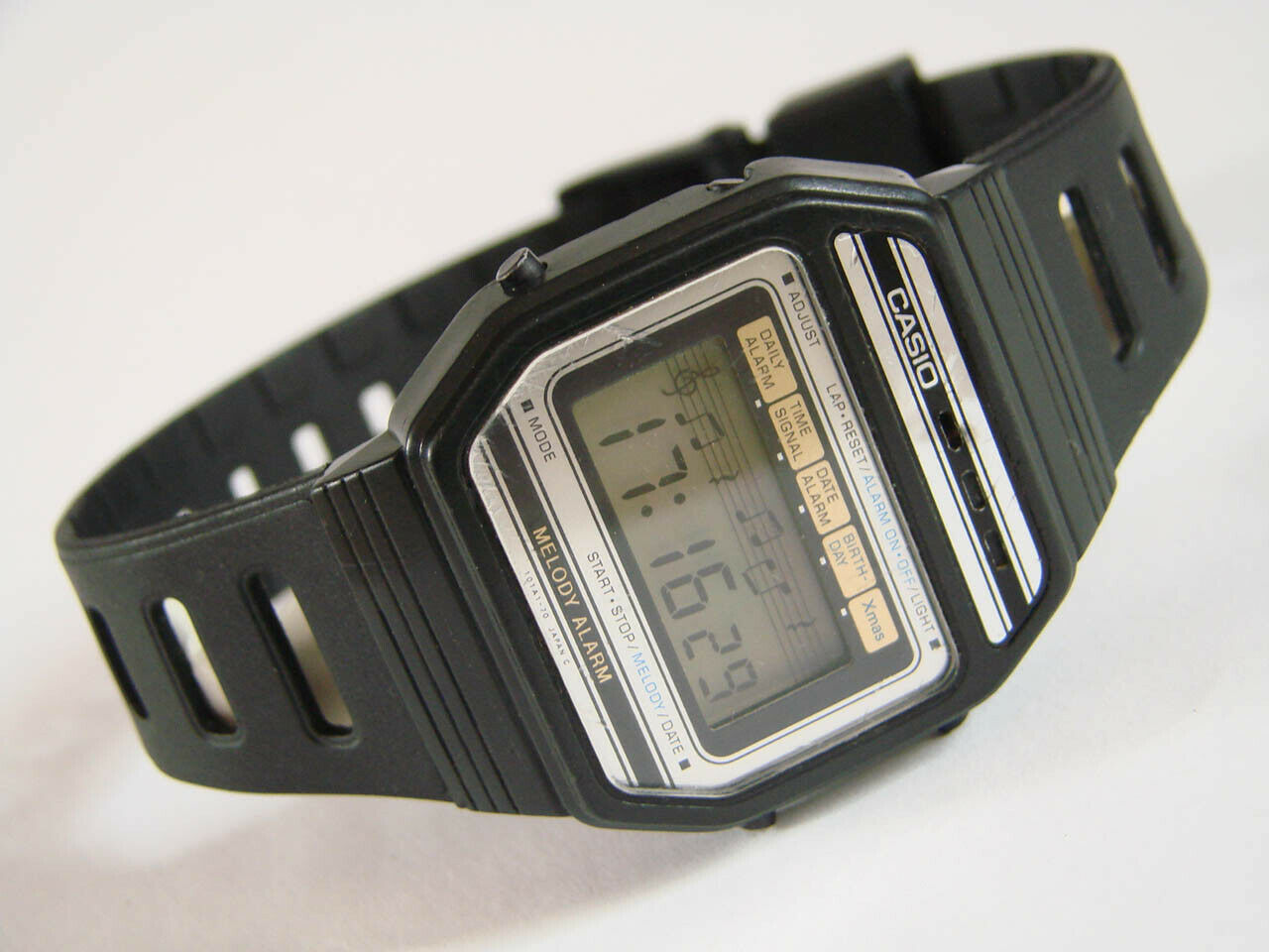 Casio M12 82H108 Melody Alarm Chrono mod. QW-82, 1980 Japan Casio M12 82H108 Melody Alarm Chrono mod. QW-82, 1980 Japan