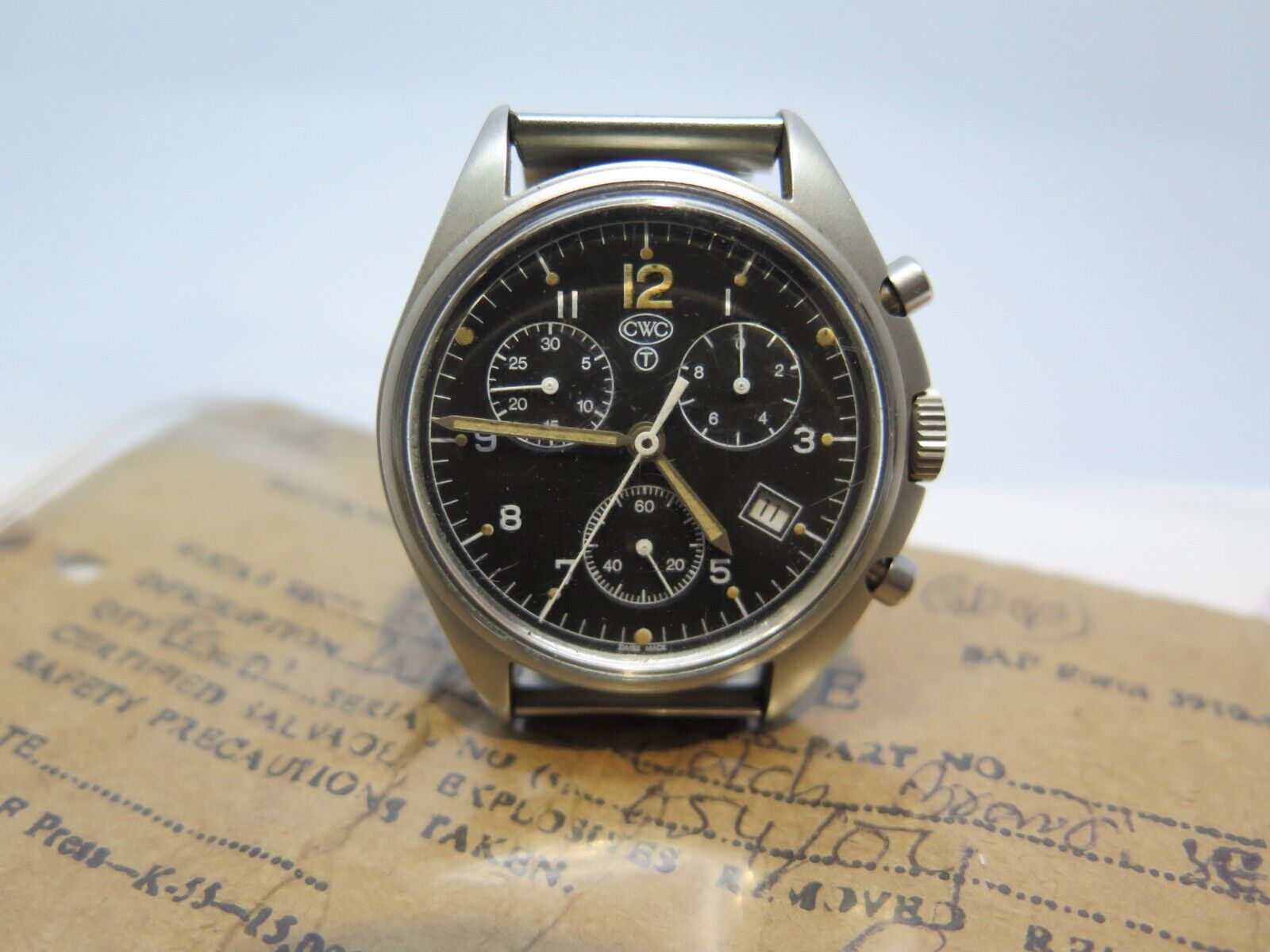 Cwc quartz online chronograph