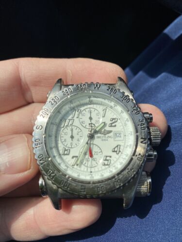 Emergency on sale breitling e66128