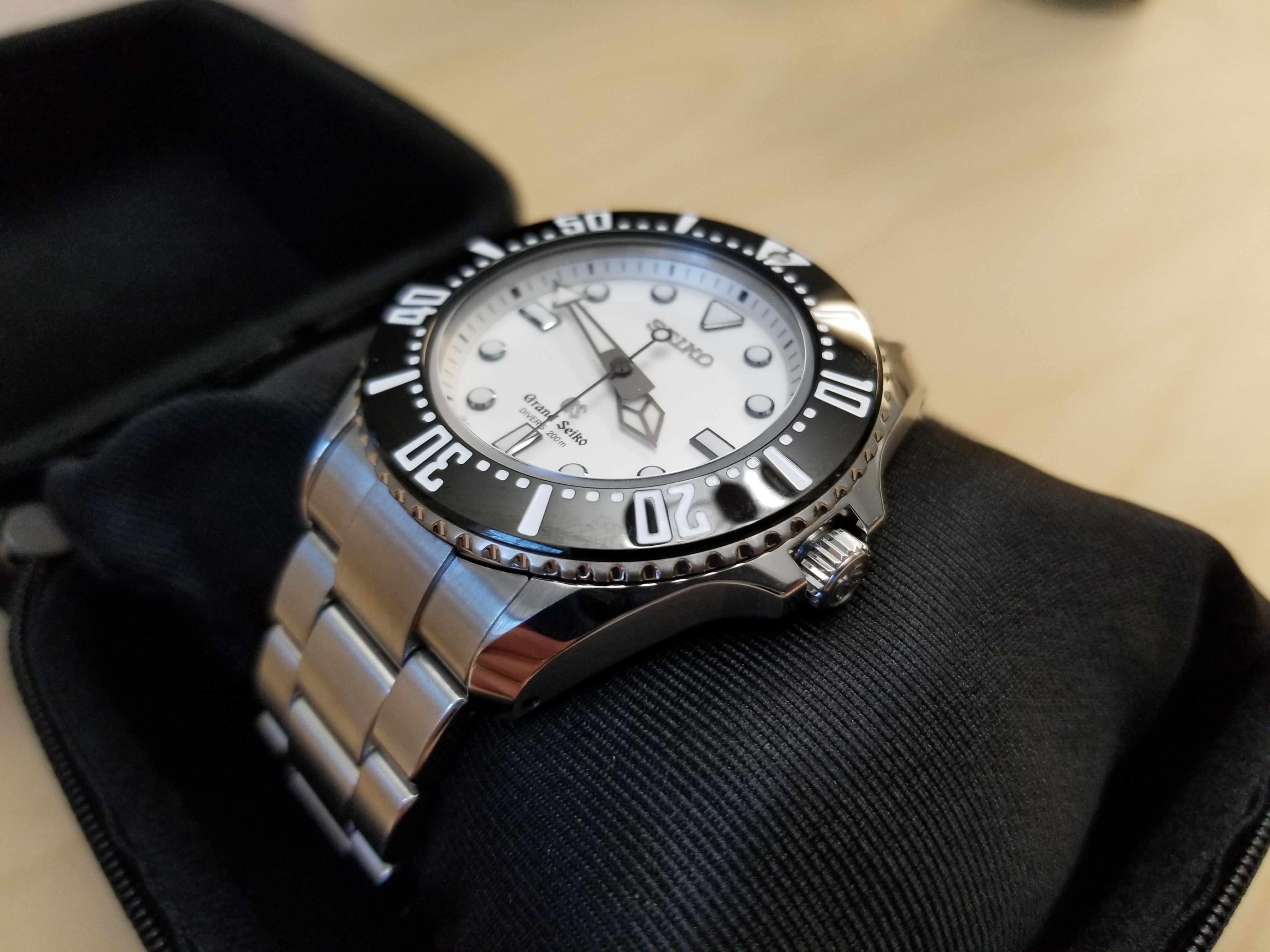 FS: Grand Seiko SBGX115 white dial diver. GS serviced and under warranty.  $3,195 shipped. | WatchCharts