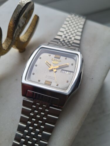 Vintage Square GOLD 1987 SEIKO 5 Men's Automatic Watch, 7009-5862
