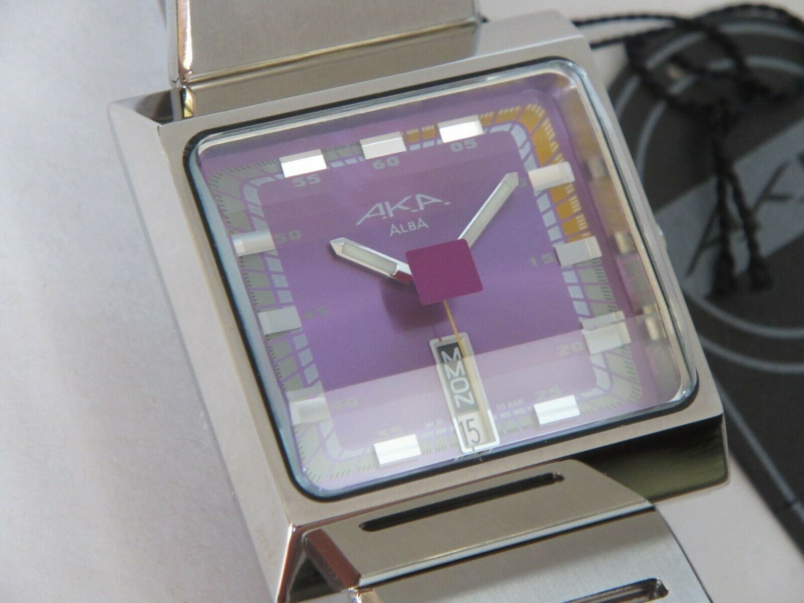 SEIKO ALBA AKA V733-5A40 PURPLE SQUARE WATCH 