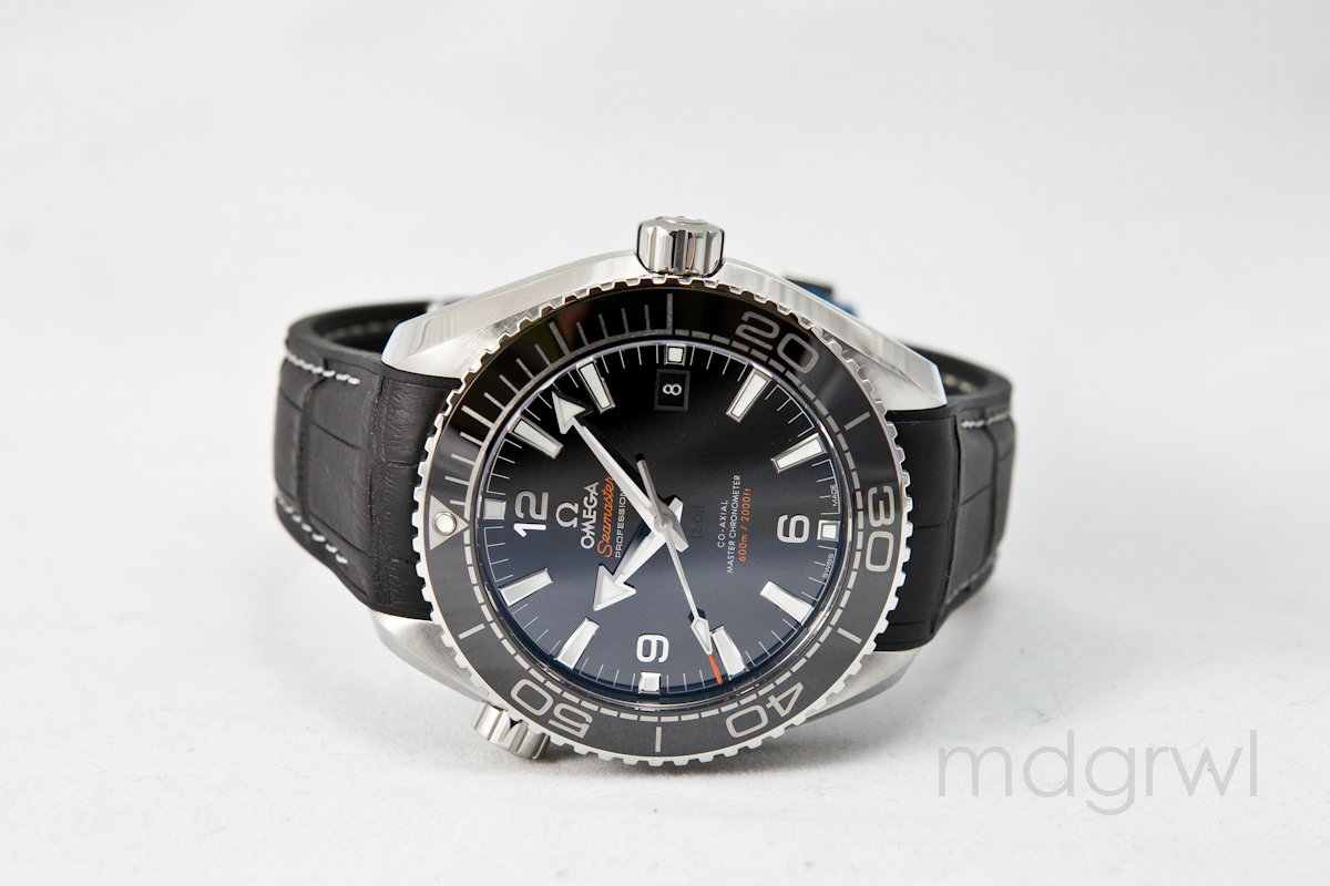 omega planet ocean 8900