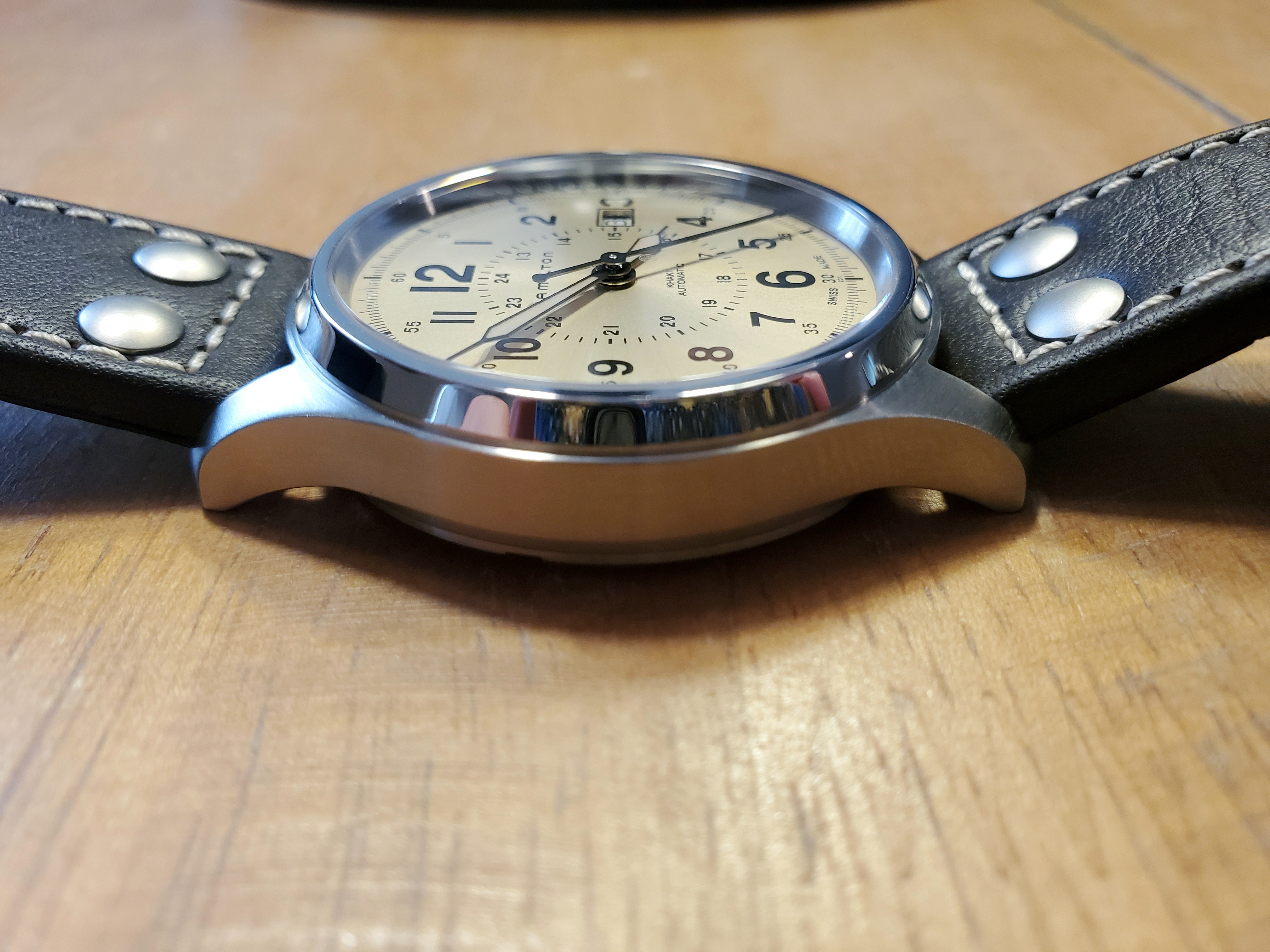 hamilton khaki field automatic 40mm