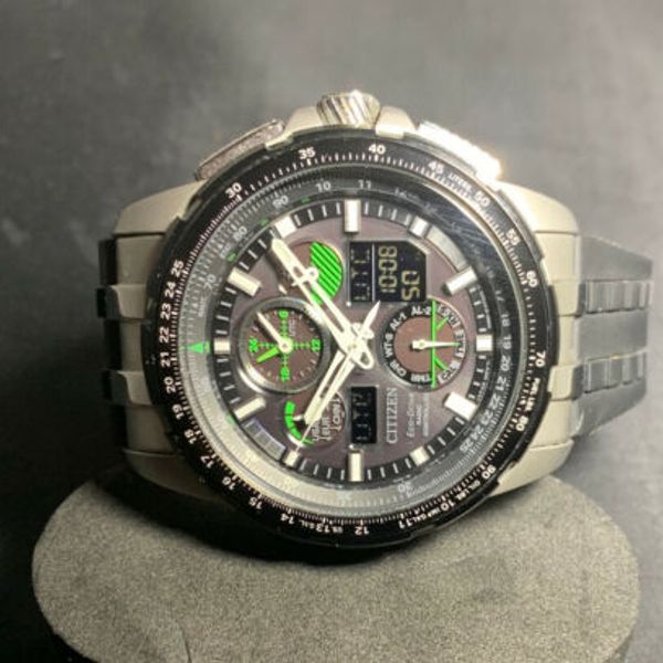 Citizen Men's EcoDrive Skyhawk Pro At Black Dial Green Accent JY8051