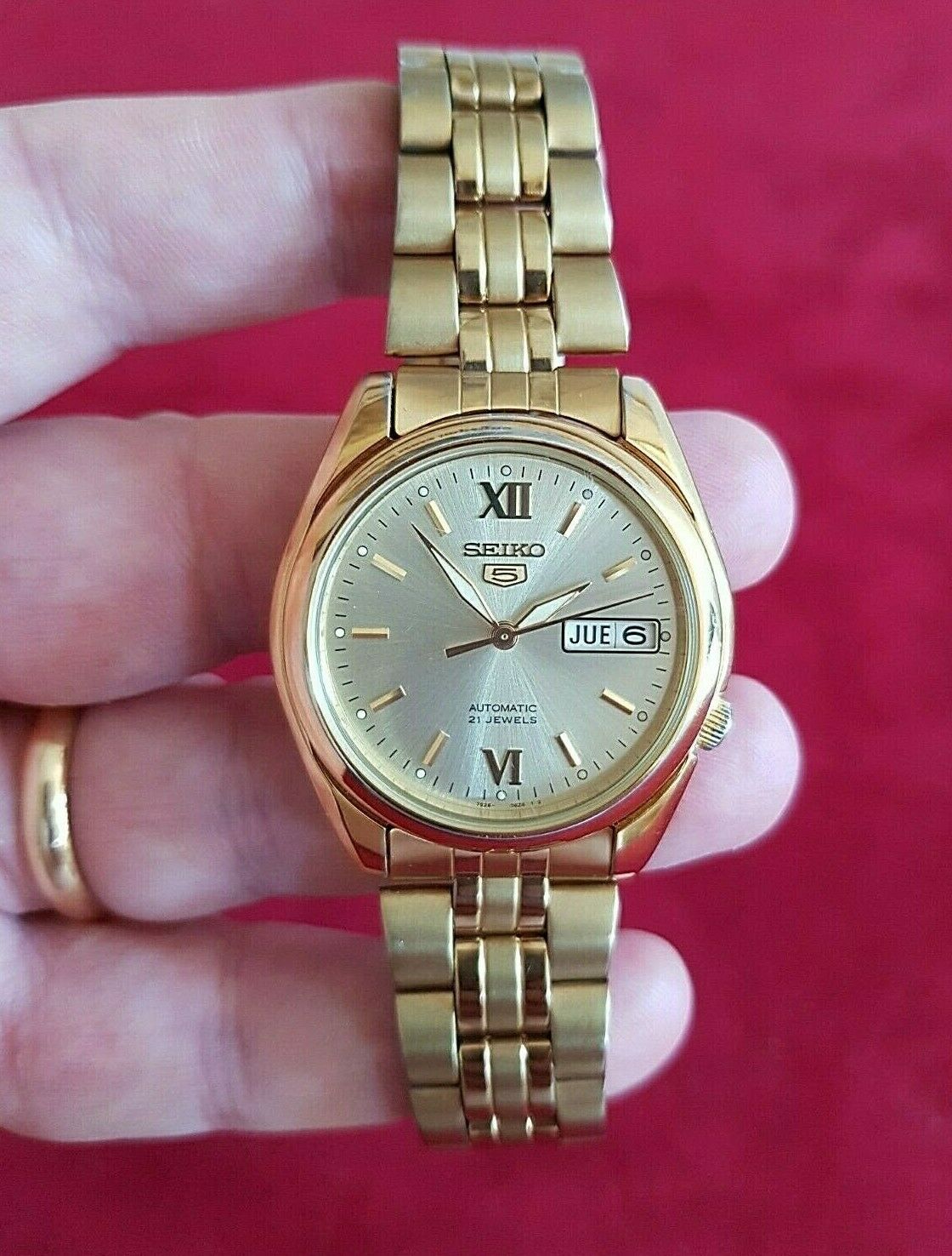 SEIKO 5 AUTOMATICO gold 21 JEWELS 7s2601v0 rare Roman numbers day