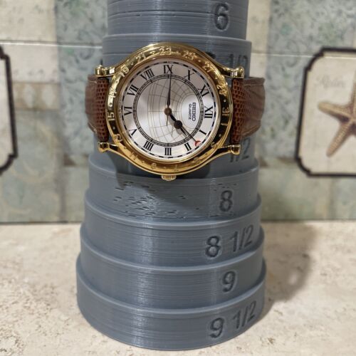 Seiko Quartz Age Of Discovery 6F25-8000(R1) Vintage Men's Watch