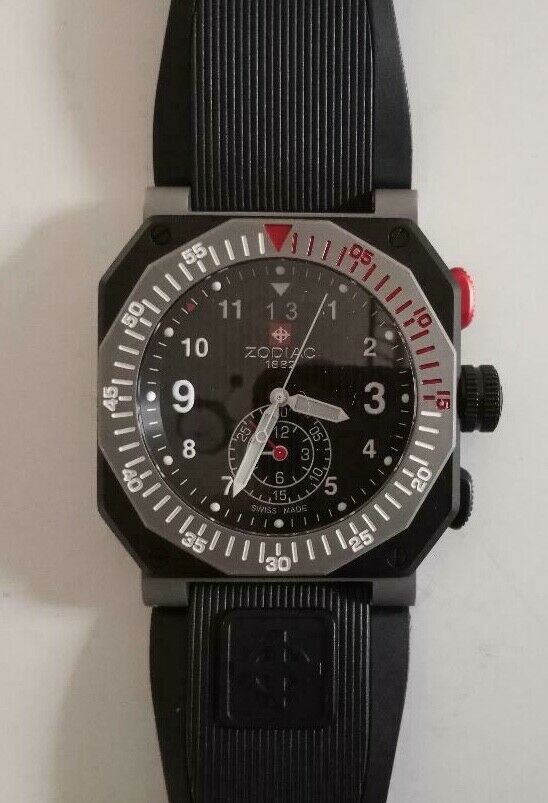 Zodiac Iconic ZMX 01 Men's Quartz Watch ZO8500 w/ Case