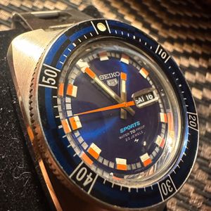 Seiko 5 5126-8120 Price as of May 2026 | WatchCharts