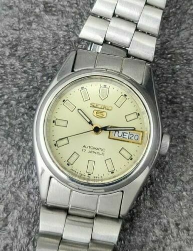 Vintage Seiko 5 Automatic Movement 4206-0331 Japan Made Women's