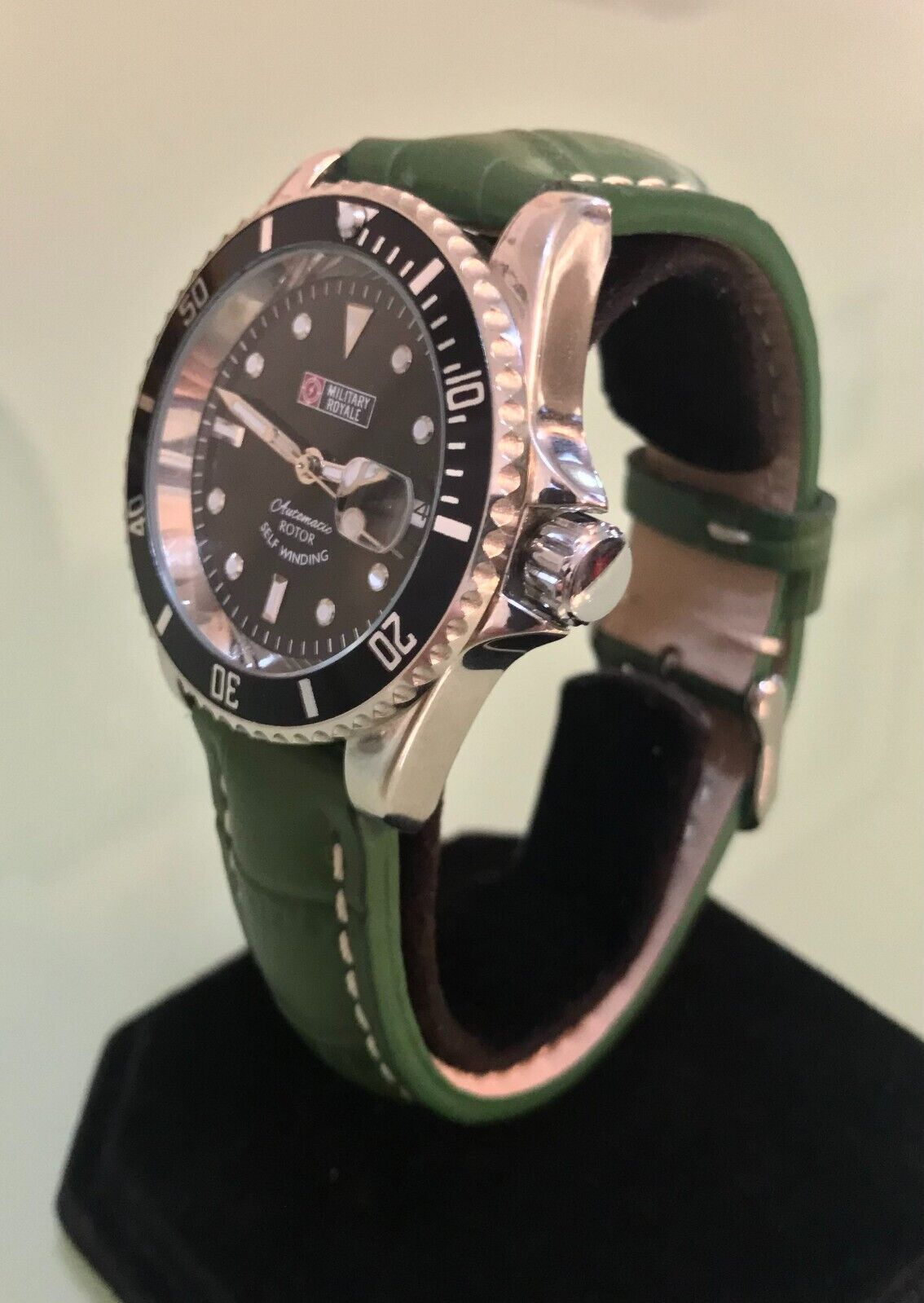 Military royale hot sale mens watch