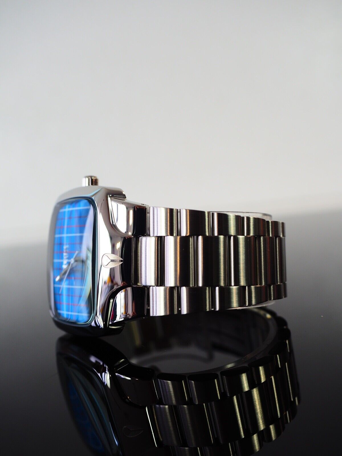 Nixon The Player SS Watch Blue Check Face Very Rare NWOT