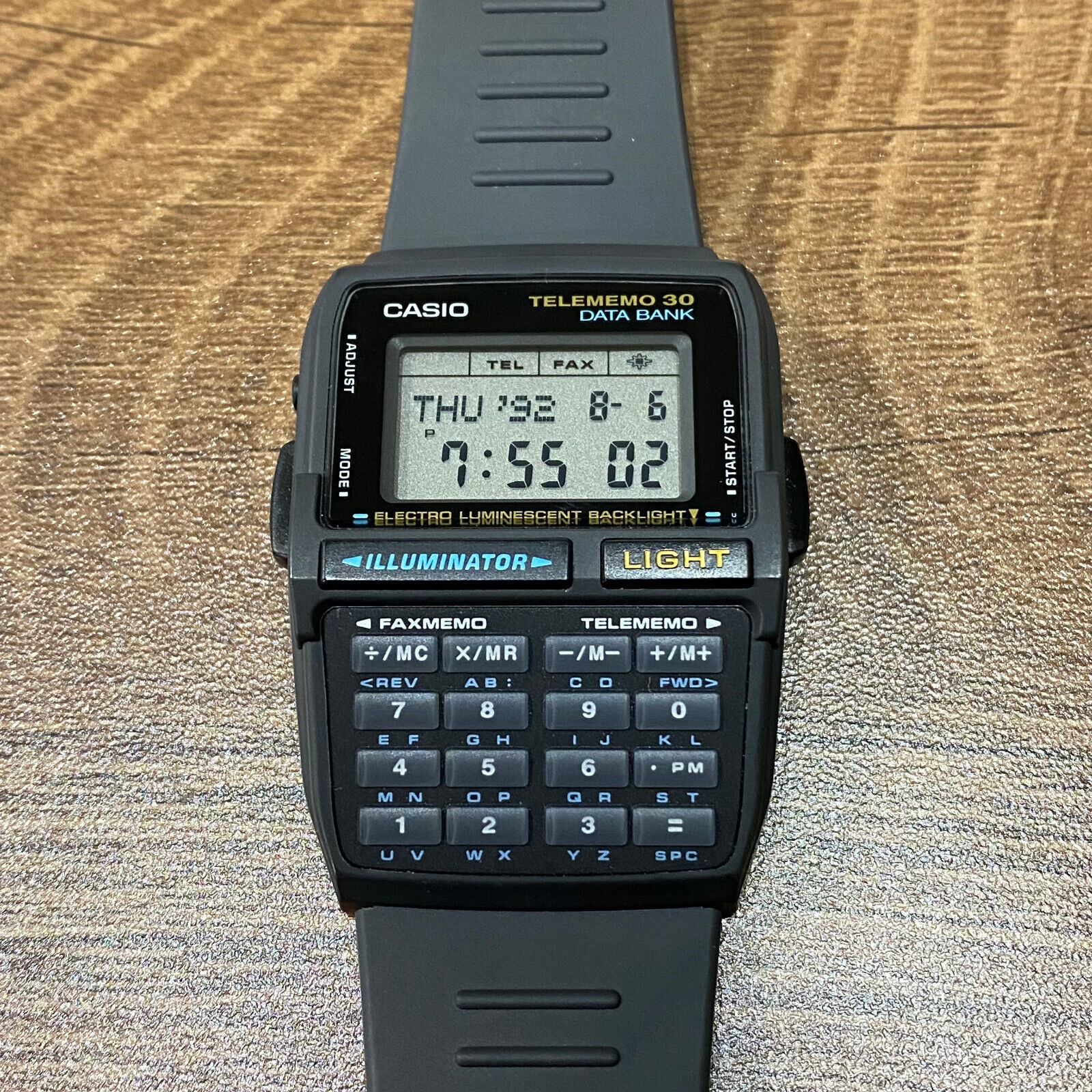 Vintage Casio DBC-30-1 Databank 30 Rare Calculator Watch 90's NOS
