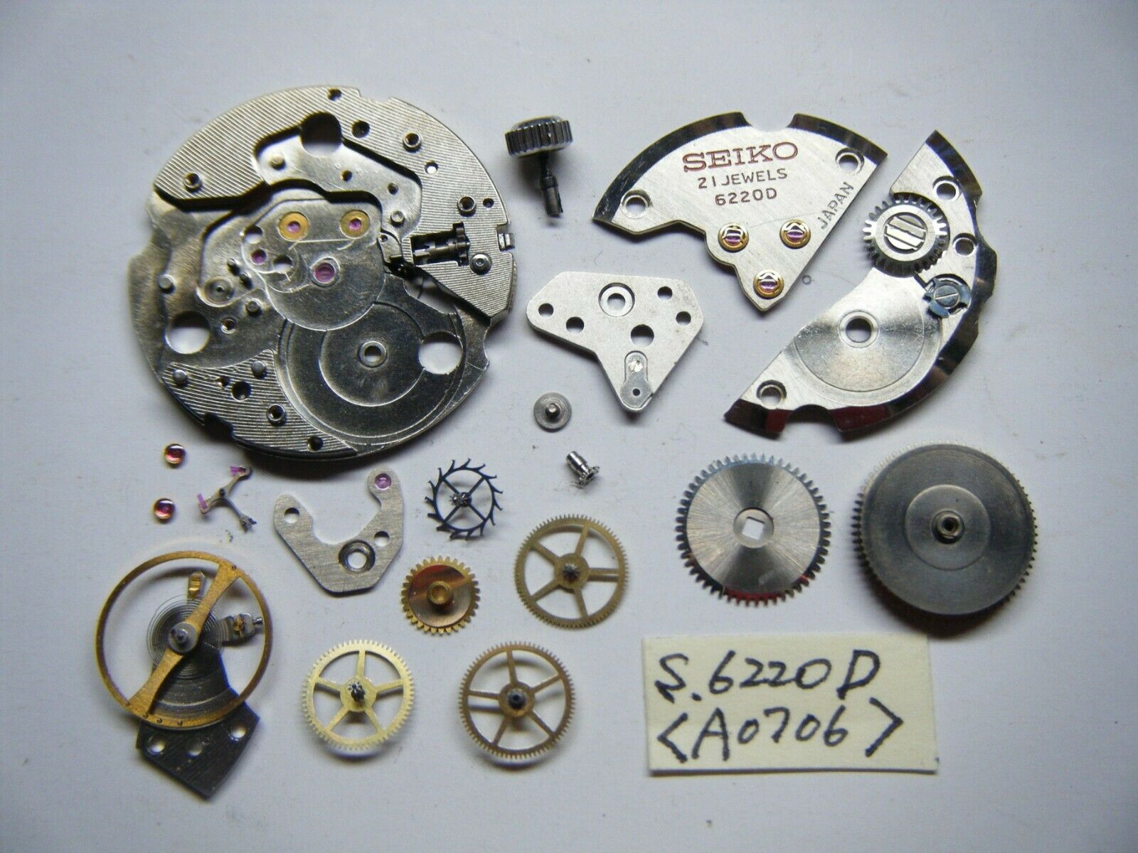 Seiko 6220 movement hot sale