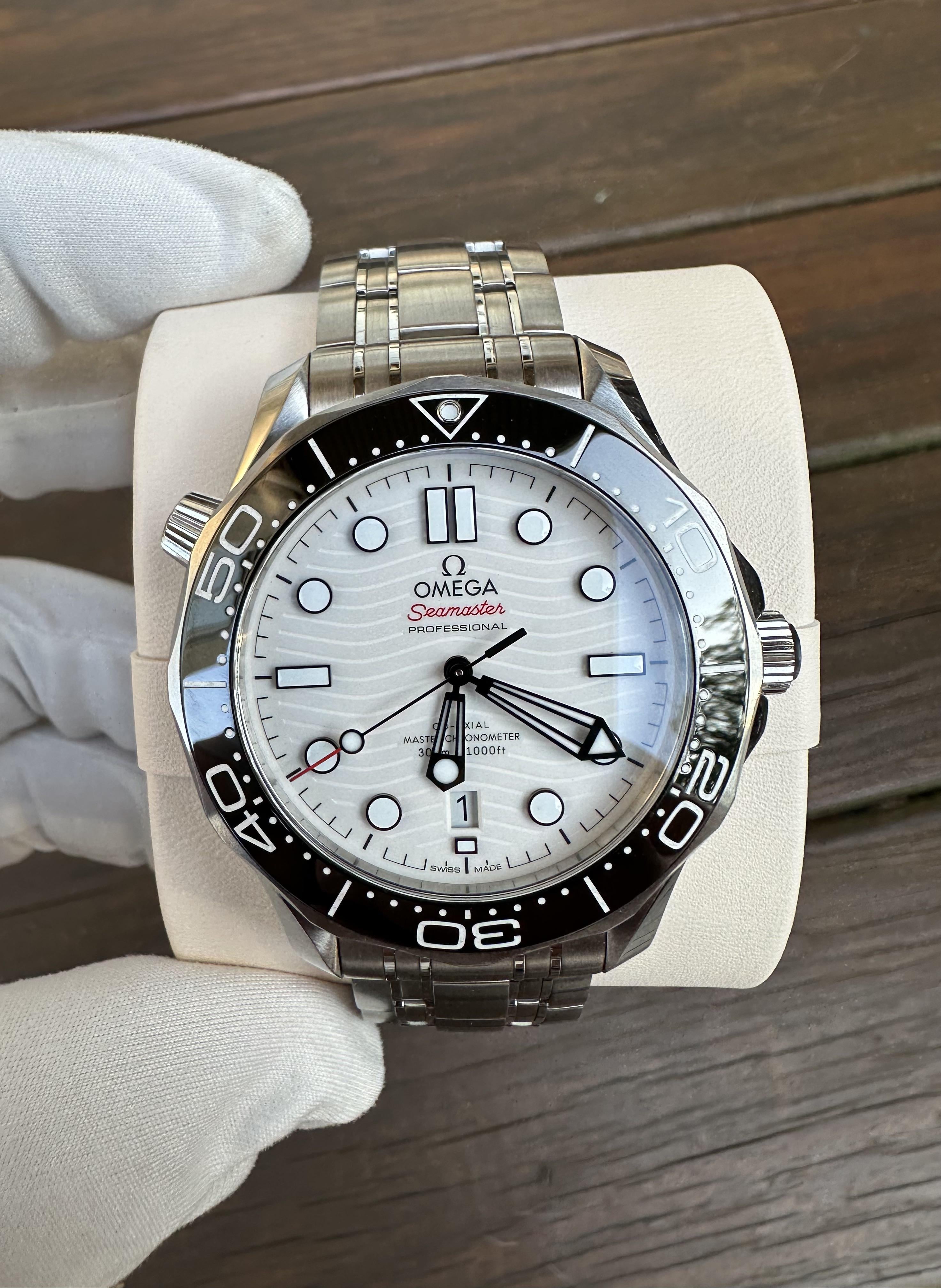 WTS Omega Seamaster SMP300 White Dial Reference 210.30.42.20