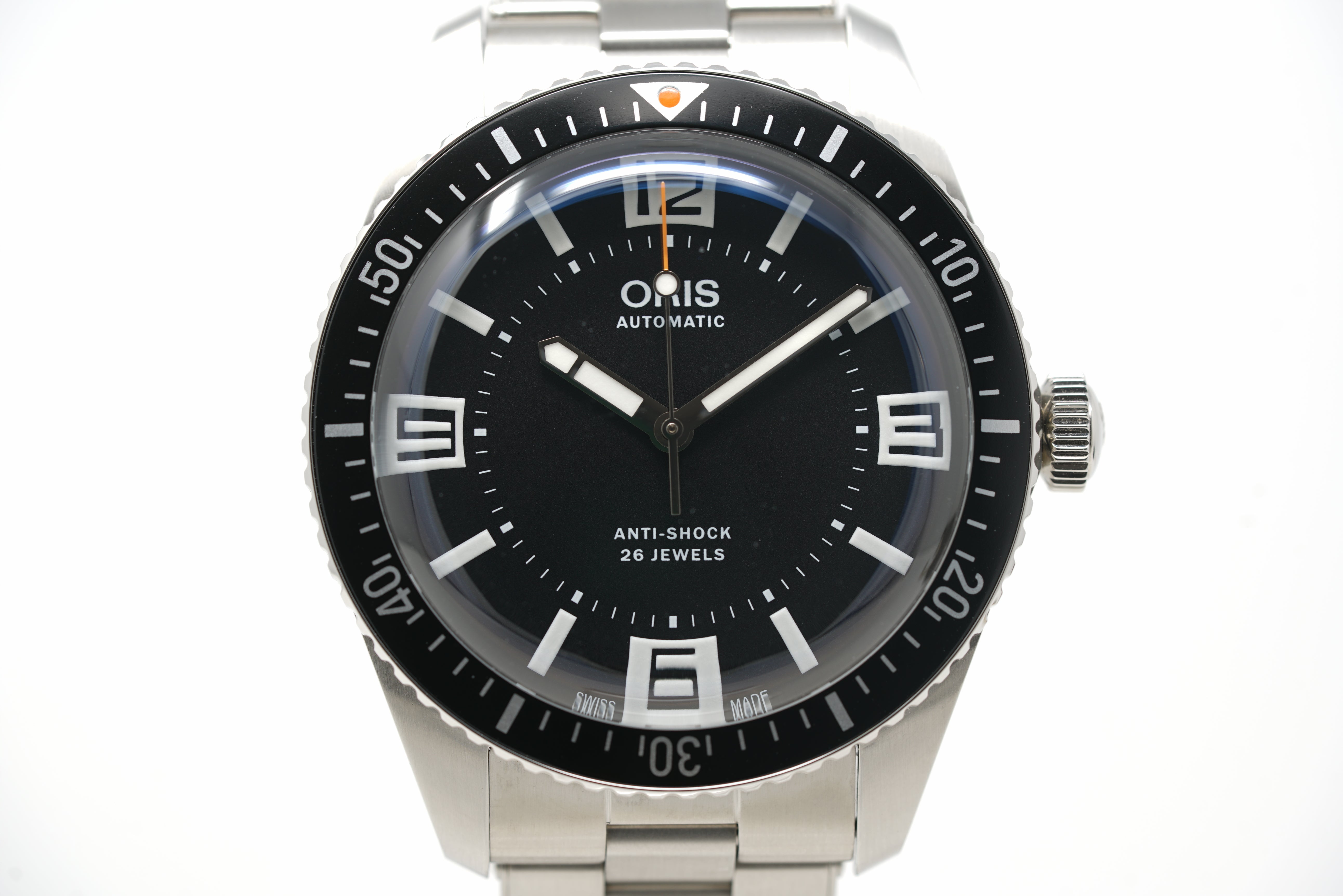 1 899 USD FS Pre Owned Oris Divers Sixty Five Maxi Topper