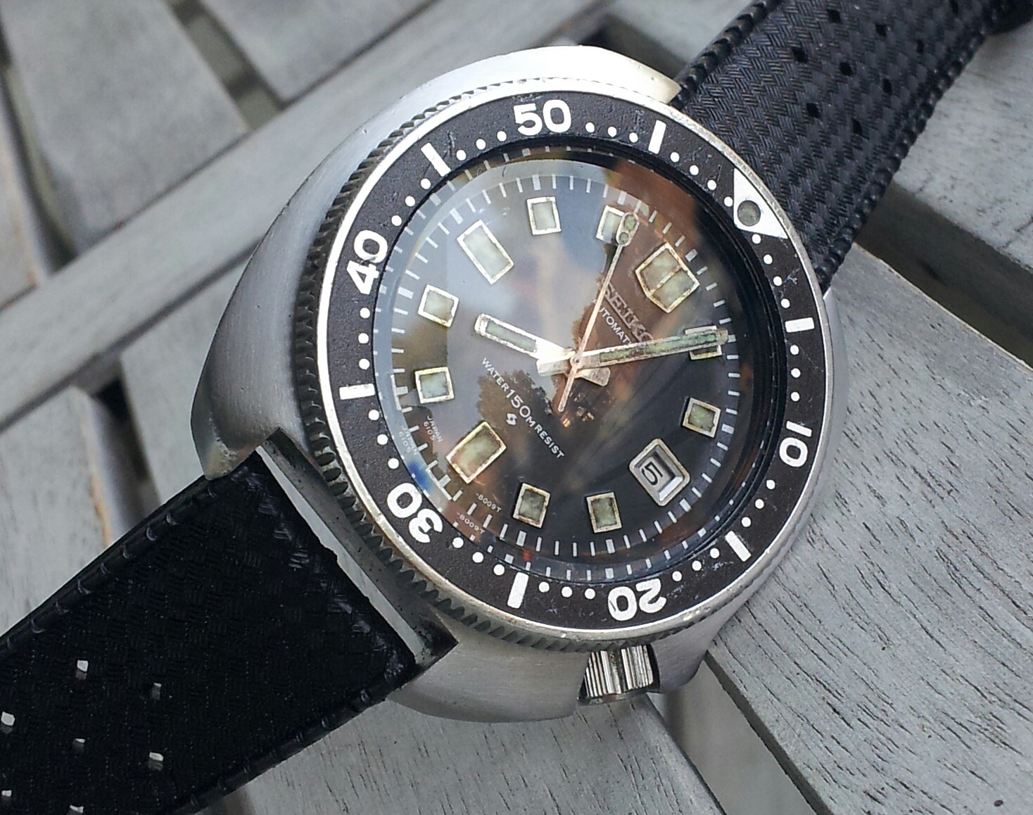 seiko diver 6105
