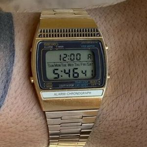 RARE Seiko JAMES BOND 007 GOLD MOONRAKER A259-5010 T Digital Watch W/ Box |  WatchCharts