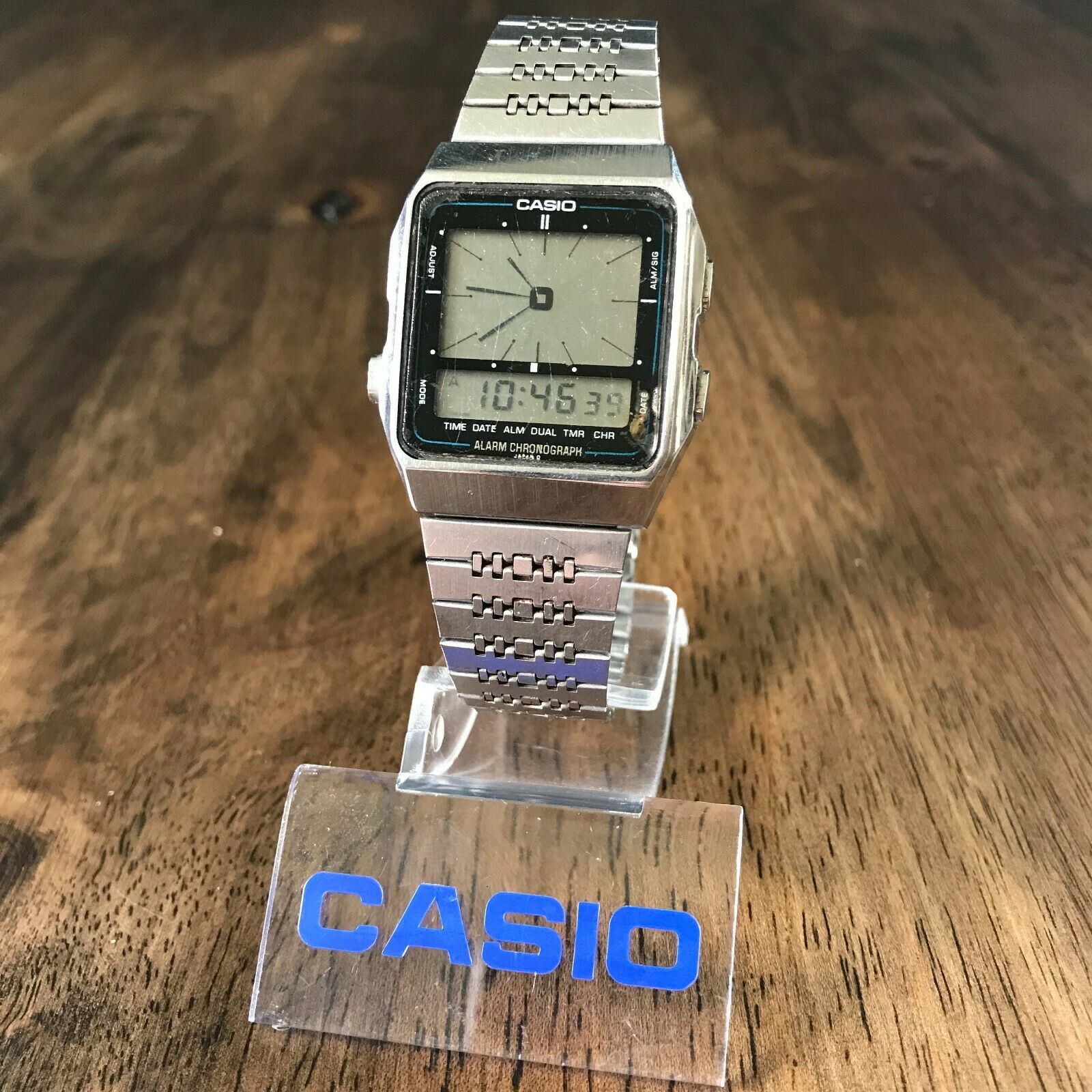 レア VINTAGE 1980's CASIO AA-91W デジタル腕時計 レア VINTAGE 1980's CASIO AA-91W デジタル腕時計