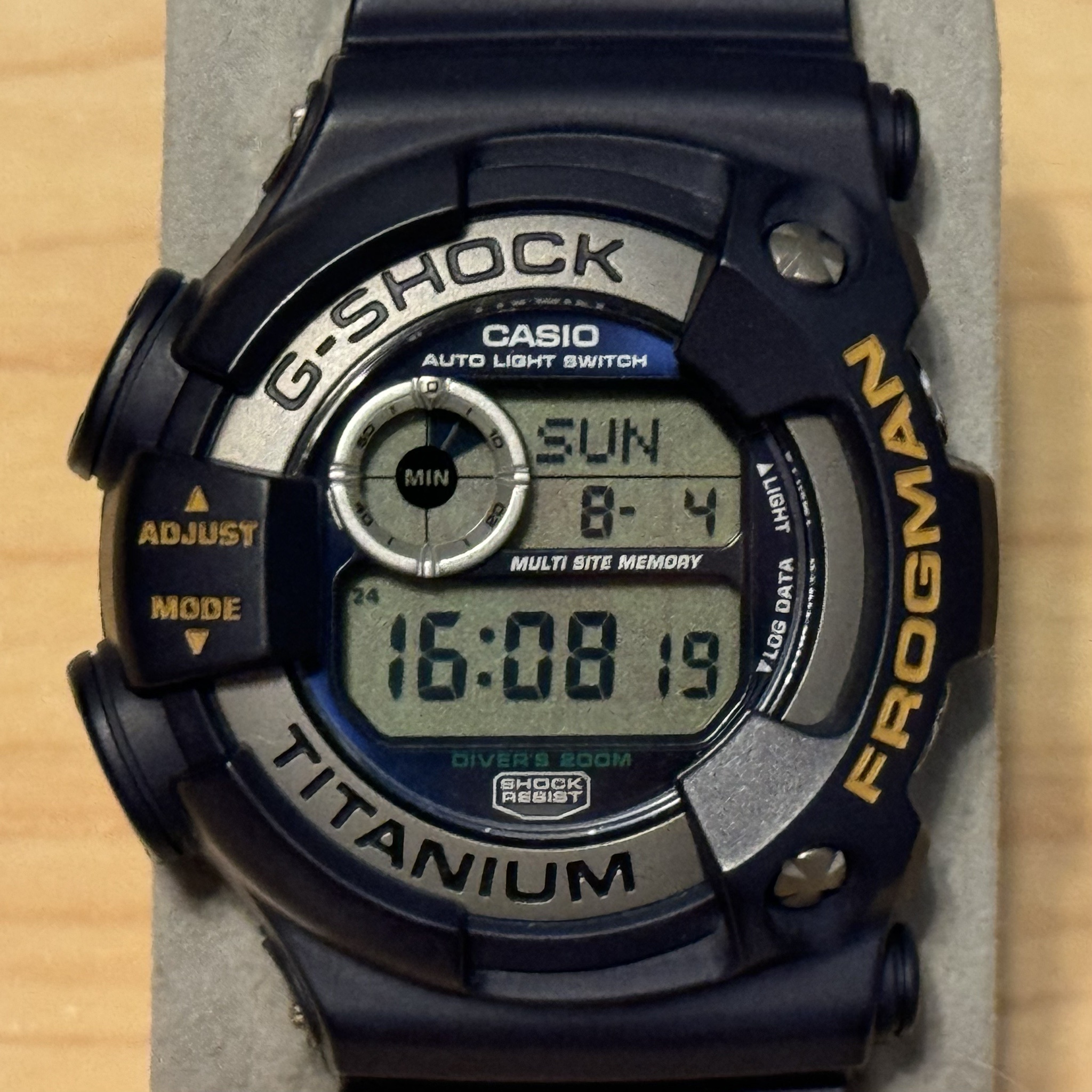 Dw 9900 frogman sale