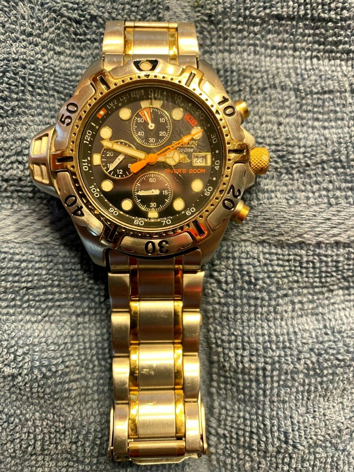 時計 CITIZEN Eco-Drive Diver's 200m VINTAGE Citizen Eco-Drive Divers 200M Watch B741 - H16471