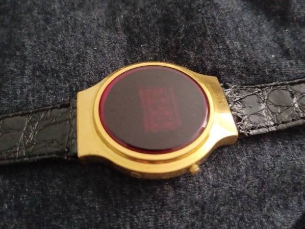 Vintage red led cheap watch