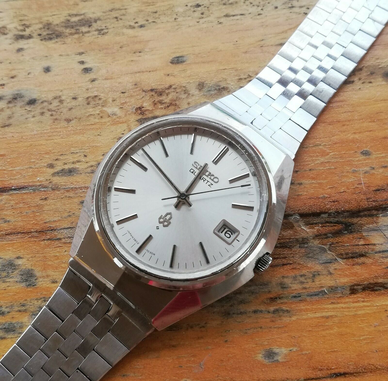 Vintage Seiko Quartz JDM 3802 7020 June 1973 | WatchCharts