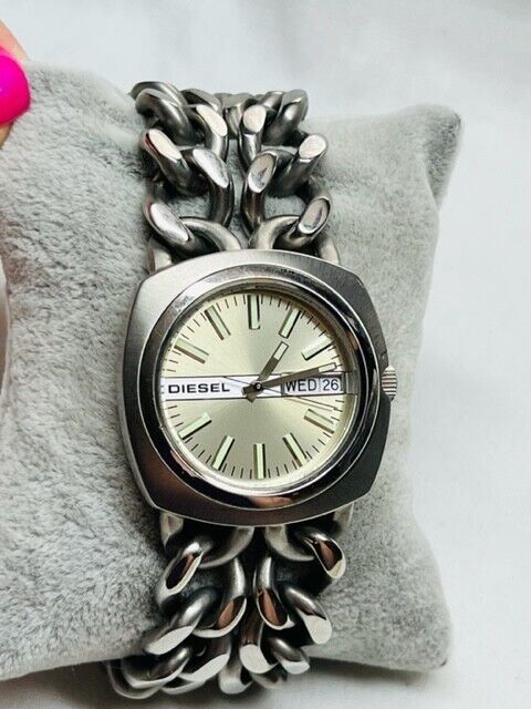 Ladies Diesel DZ-2095 Silver Tone Chain Link Band Day Date Watch