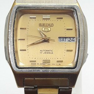 ef82c565-264a-4605-9d92-
