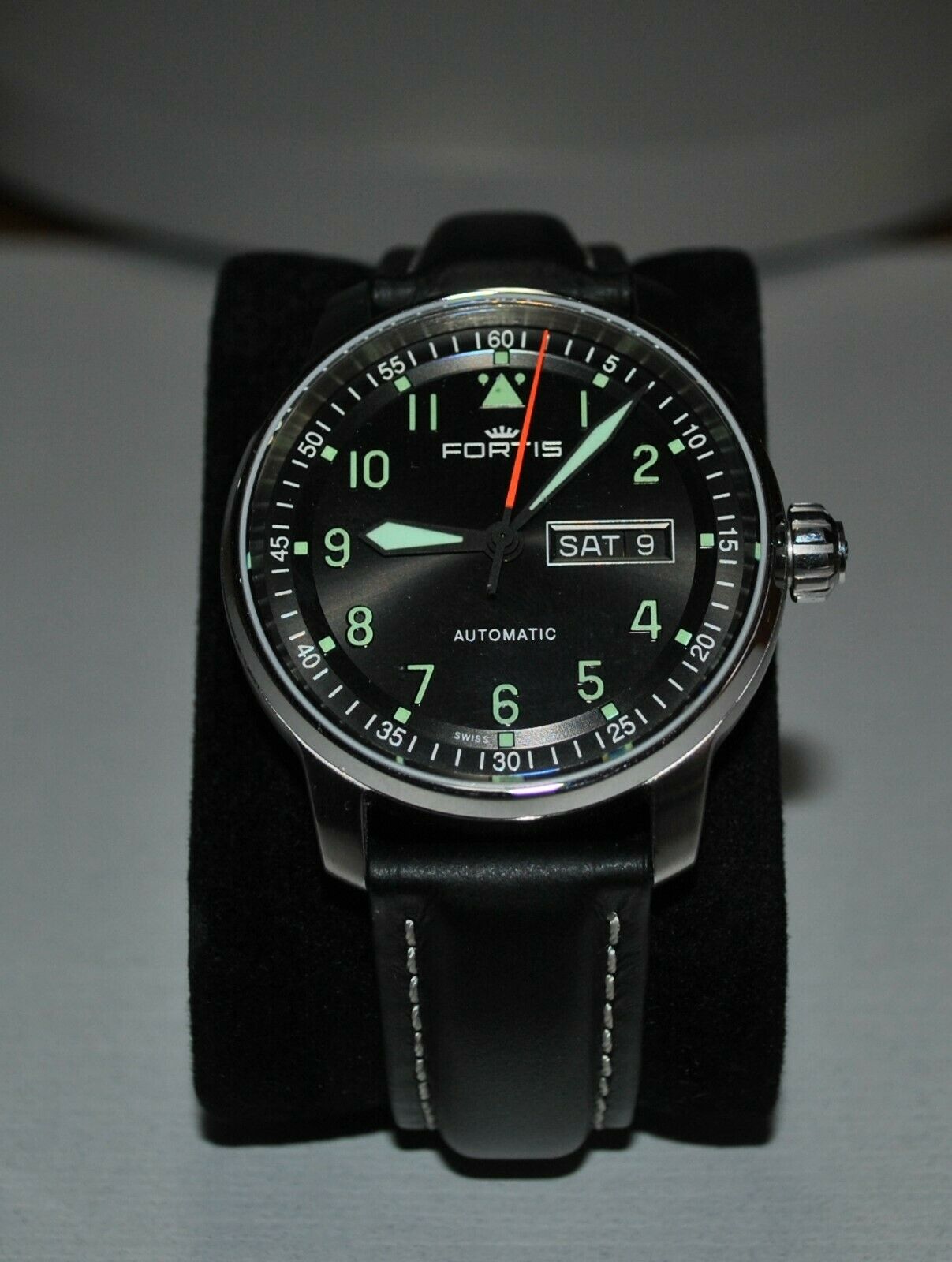 Fortis Flieger Professional Automatic Men's Watch 704.21.11 L.01 |  WatchCharts Marketplace