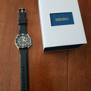 Vintage Seiko Quartz 7548 - 7009 Diver Watch SQ 150m Seiko Band Mens Watch  Box | WatchCharts