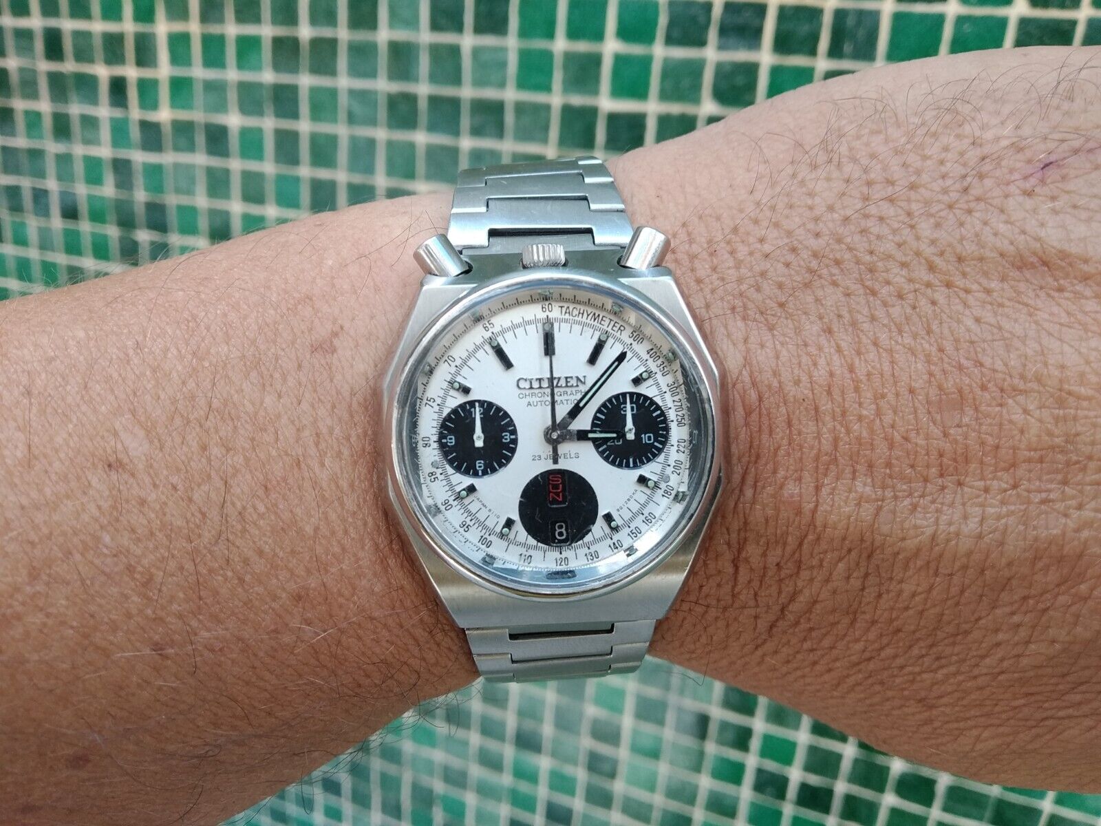 Citizen 8110 Panda Octagon Bullhead 67-9353 Automático Cronógrafo