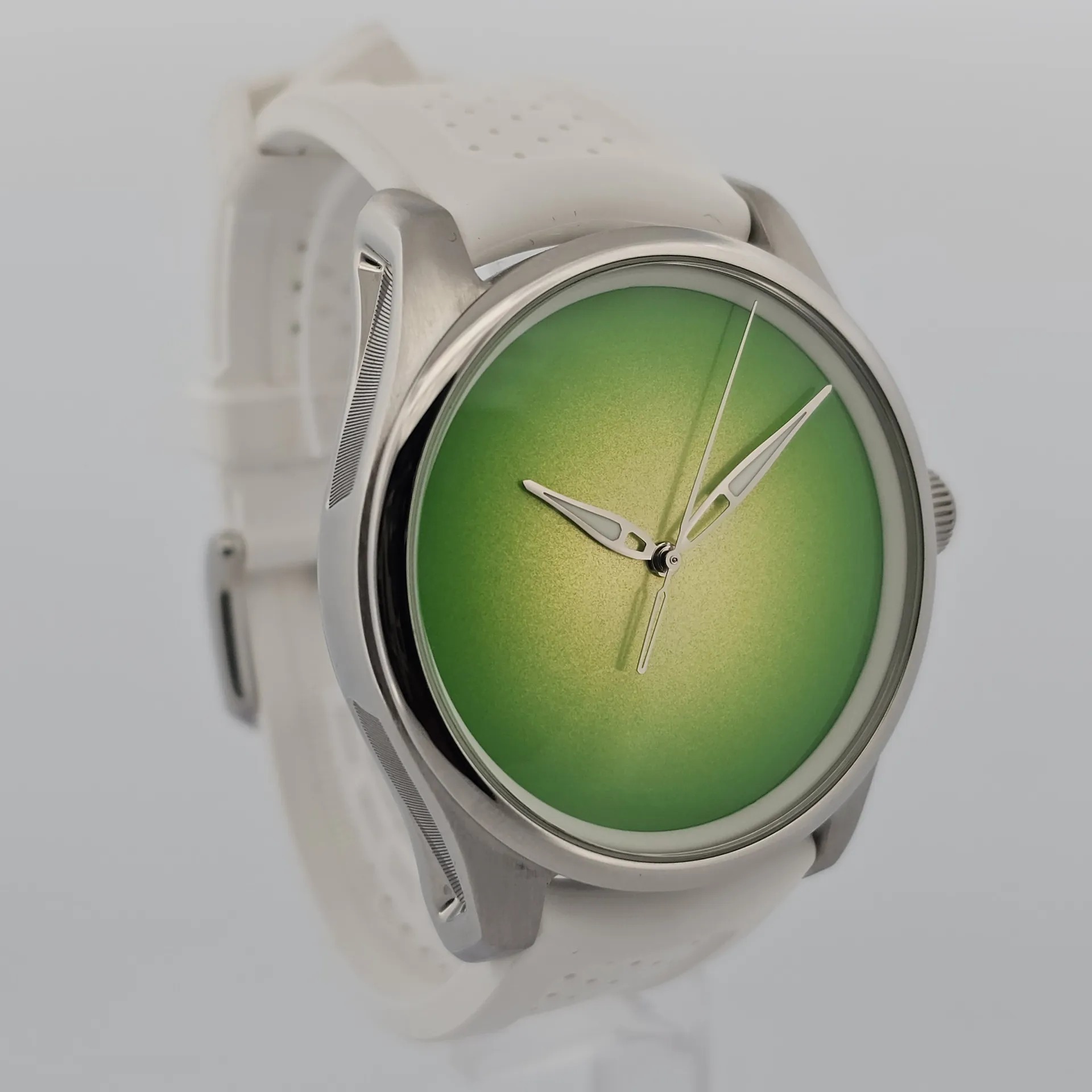 H. Moser & Cie Pioneer Centre Seconds Concept Citrus Green 3201