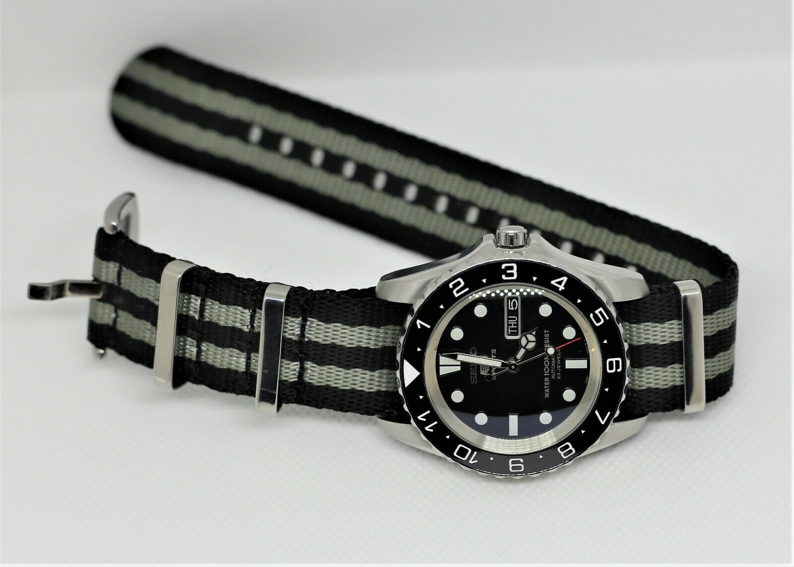seiko urchin dual time