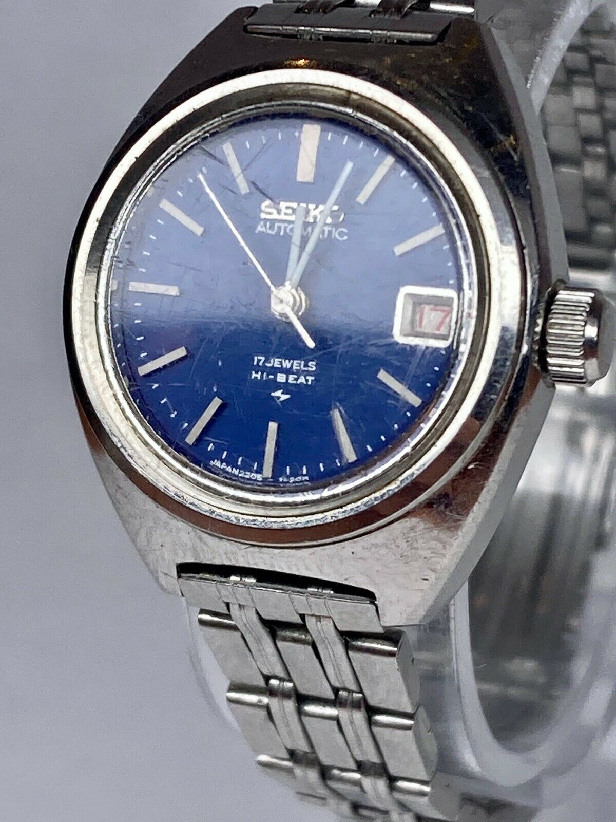 Vintage Seiko 2205-0441 Automatic 17 Jewels Hi-Beat 24MM 