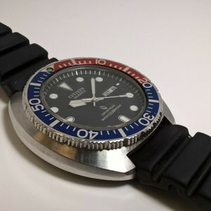 Citizen Cal. 7301 Cushion Crystron CQ 150m 4-73216 TA Pepsi 