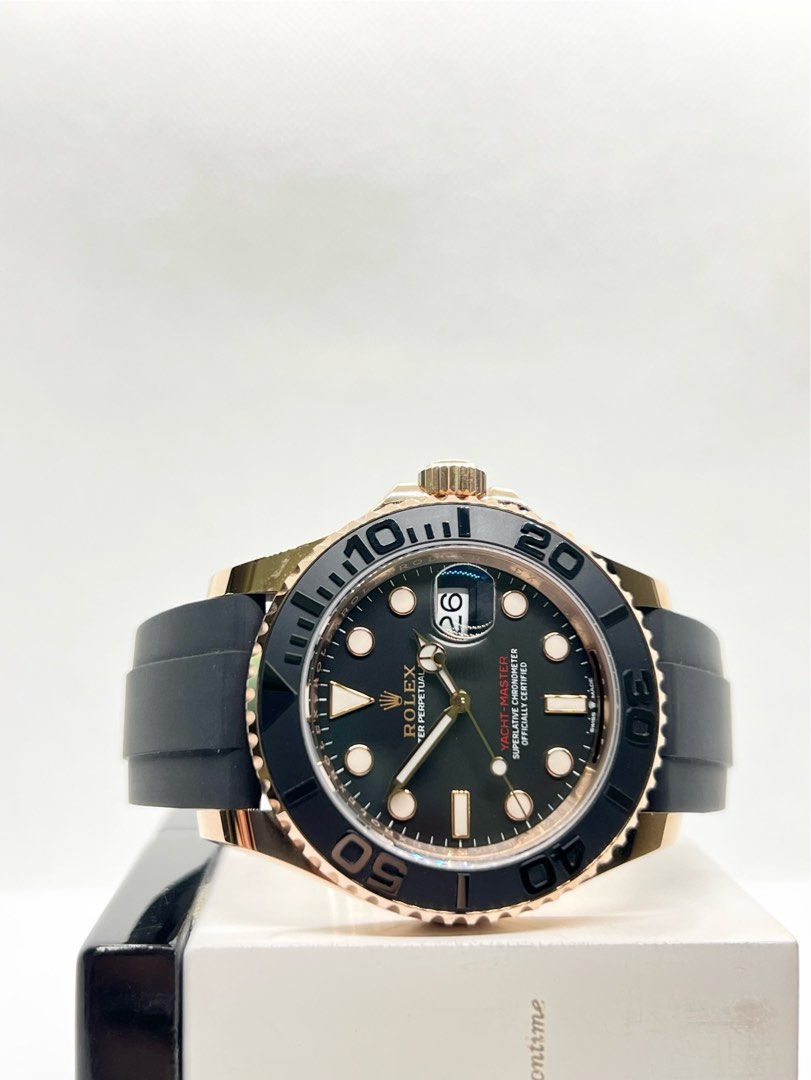 ROLEX Rose Gold Yachtmaster 40 Black Dial Model 126655