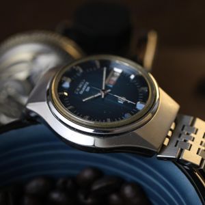Vintage Seiko 0534-5020 Lc Lcd Digital Quartz Watch | WatchCharts