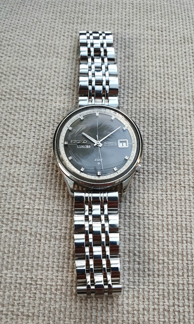 SEIKO DX 6106-8060 SEALION M55 DAY DATE 25 jewels (1967